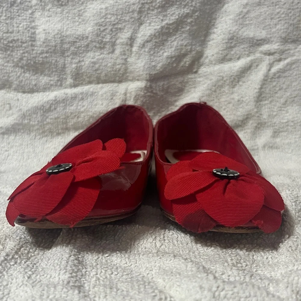 Janie and Jack girls Red patent leather Shoes with Flower Accent in size 1